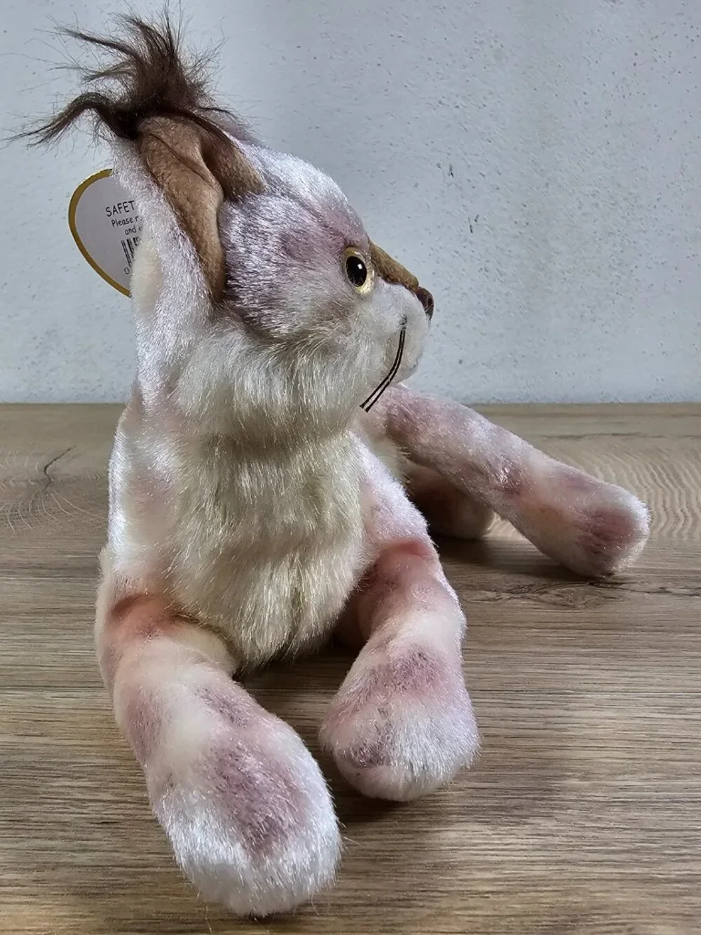 Ty Beanie Babies Tracks Lynx Bobtail Beanbag Plush Toy w/ Tags Vintage 2001